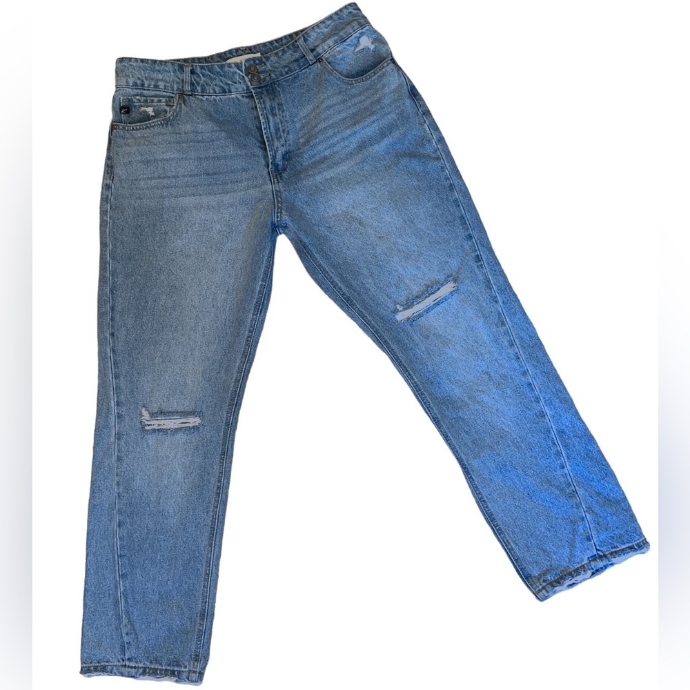 KanCan Distressed jeans size 15
